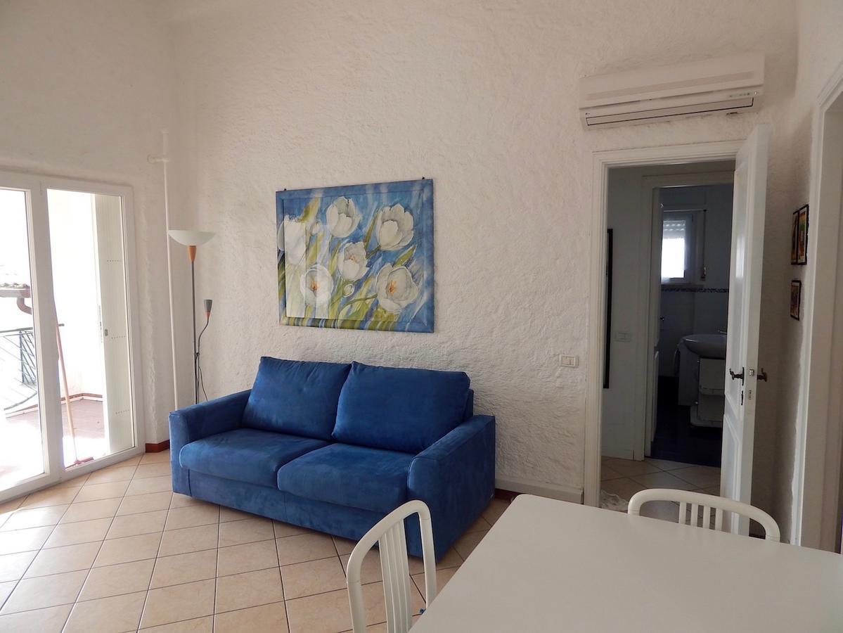 N083 - Numana, Trilocale Con Terrazzo Panoramico Appartement Buitenkant foto